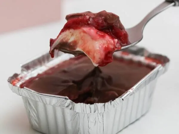 Sobremesa de Morango com Chocolate Nobre